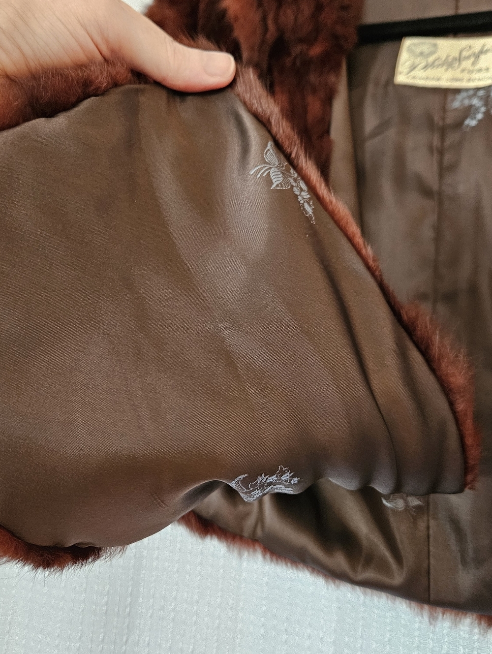 VINTAGE 50's Genuine Heirloom Fur Stole in pristine condition - Picture 3 of 10